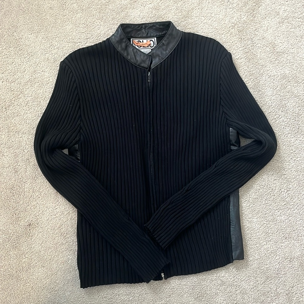 Vintage leather back zip up